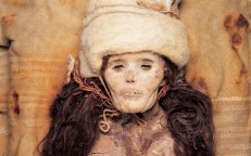 Se han establecido conexiones inesperadas con Siberia y América con misteriosas momias descubiertas en un desierto chino.